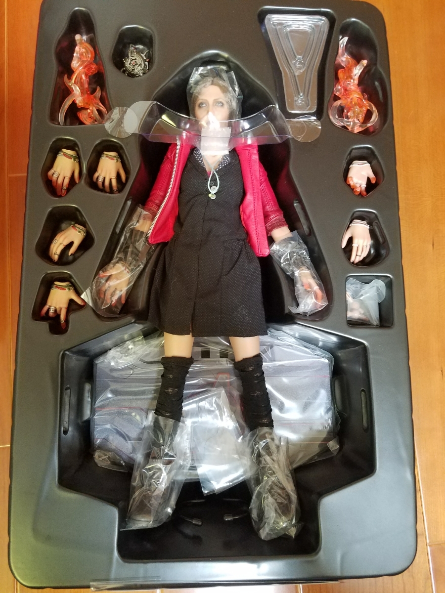 新品未開封 ホットトイズ 1/6 マイティ・ソー バトルロイヤル ロキ