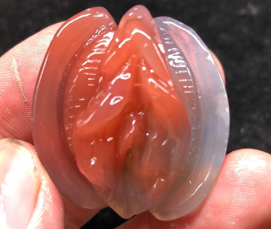 珍品 超リアル女陰瑪瑙彫 東洋彫刻 根付 美性器 美女 女性器 春画 33g 根付 売買されたオークション情報 Yahooの商品情報をアーカイブ公開 オークファン Aucfan Com