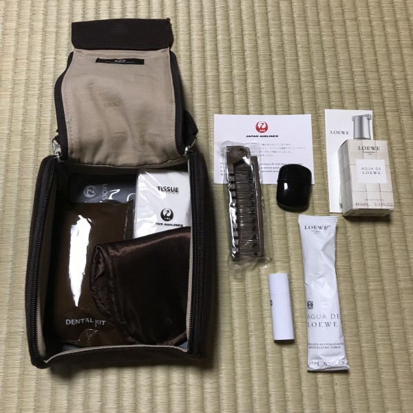 LOEWE JAL ファーストクラス　アメニティ旅行用ポーチ　ロエベ JAL ファーストクラス アメニティ ポーチ ロエベ LOEWE 小物入れ
