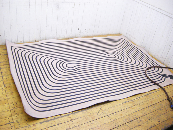 中古コロナ床暖ソフトマット送料込み コロナ □コロナ・床暖マット・3畳用・中古品・171cm×258cm□138884