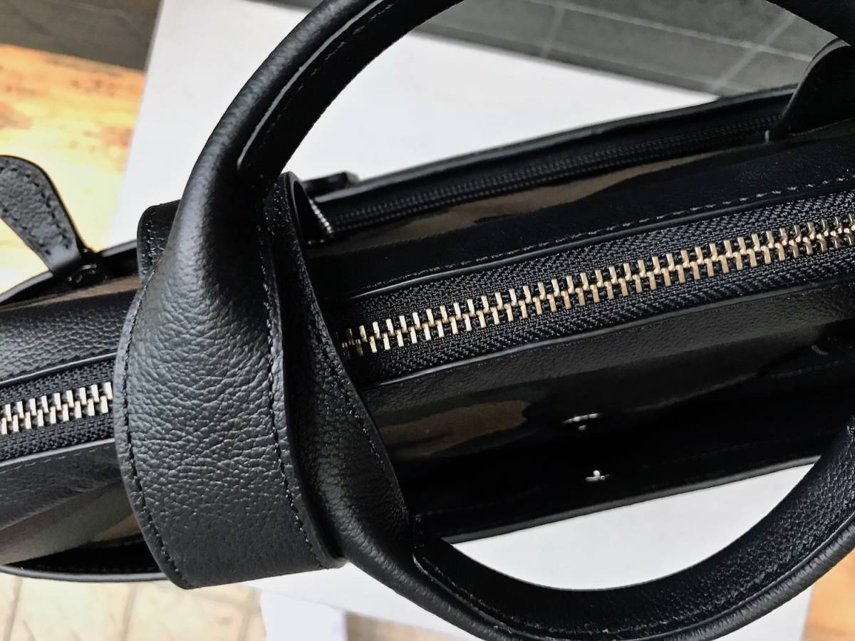 スタイリスト出品□新品 COACH コーチ 2WAY迷彩柄ビジネスバッグ 高級 