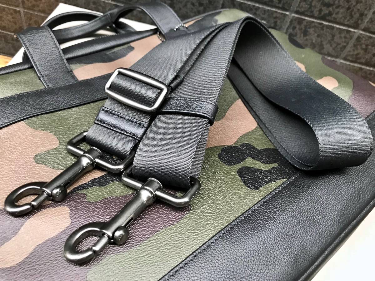 スタイリスト出品□新品 COACH コーチ 2WAY迷彩柄ビジネスバッグ 高級 