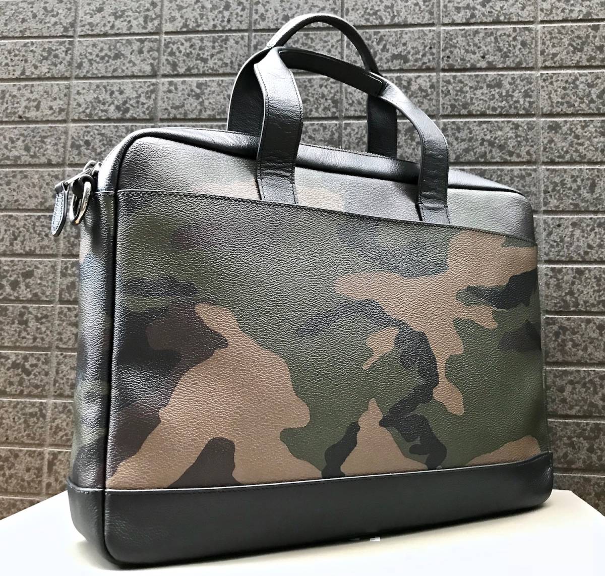 スタイリスト出品□新品 COACH コーチ 型押レザー2way/迷彩秋冬トート 