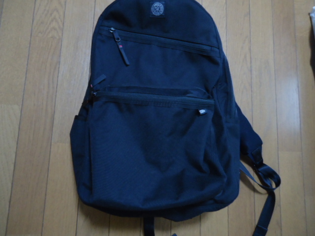  ポーター クラシック ニュートン NEWTON DAYPACK L ブラック 100円(リュックサック、デイパック)｜売買されたオークション情報、yahooの商品情報をアーカイブ公開 - オークファン かばん、バッグ