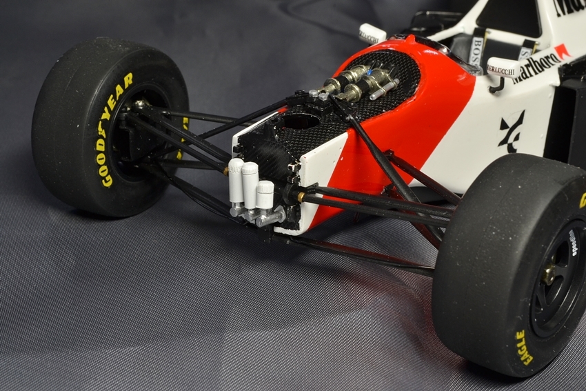 完成品1/20タミヤ マクラーレンMP4/8 A.セナ 鈴鹿仕様 日本GP