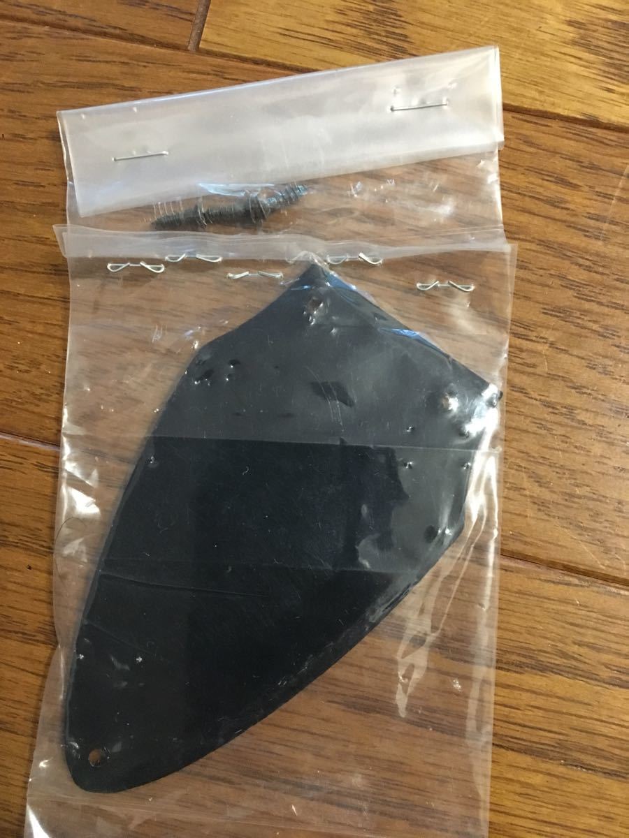 純正 Gibson ギブソン ロッドカバー フライングV flying V(フライングV 
