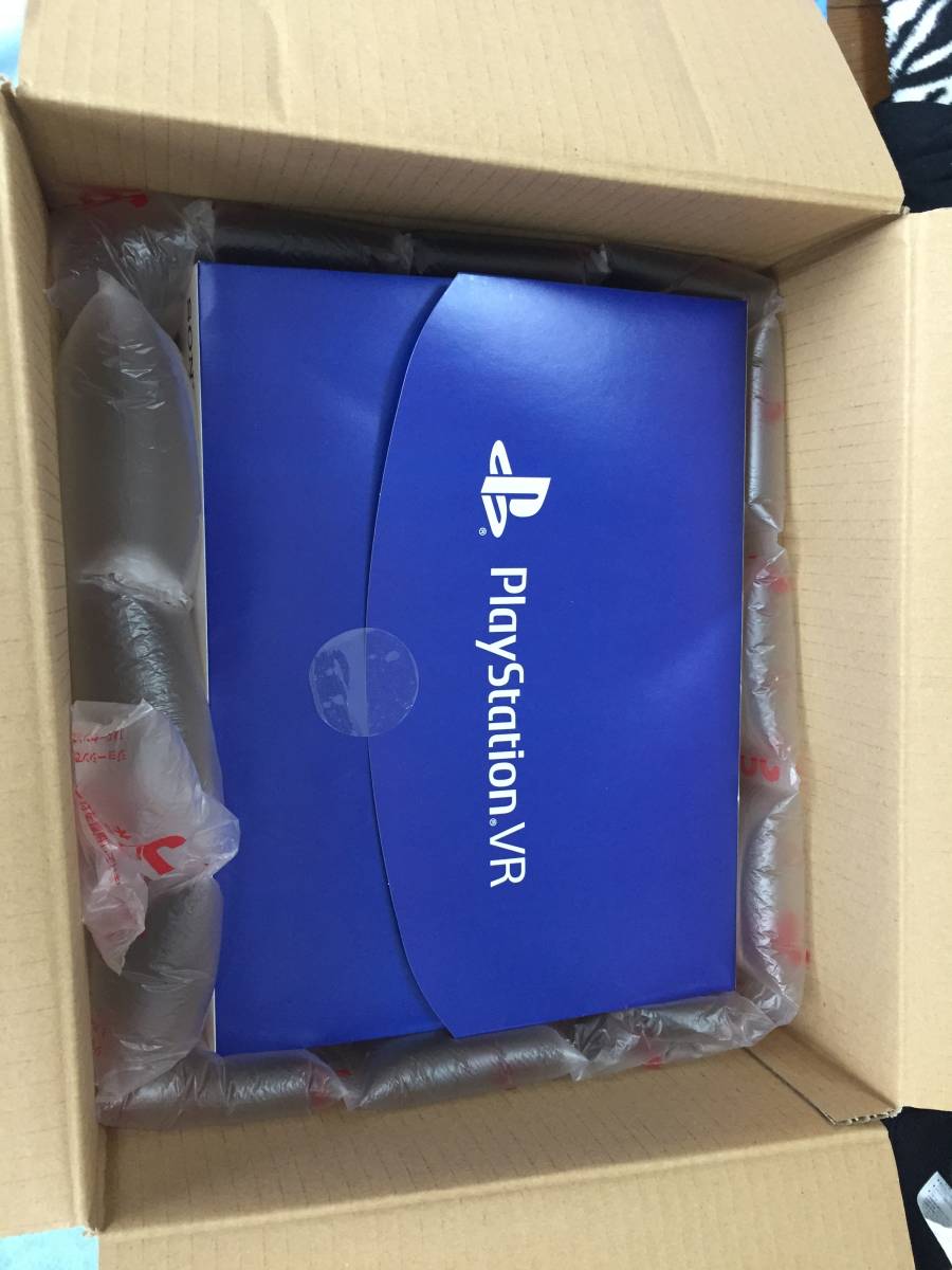PSVR カメラ同梱版 CUHJ-16003 使用回数3回オマケ付き PlayStation