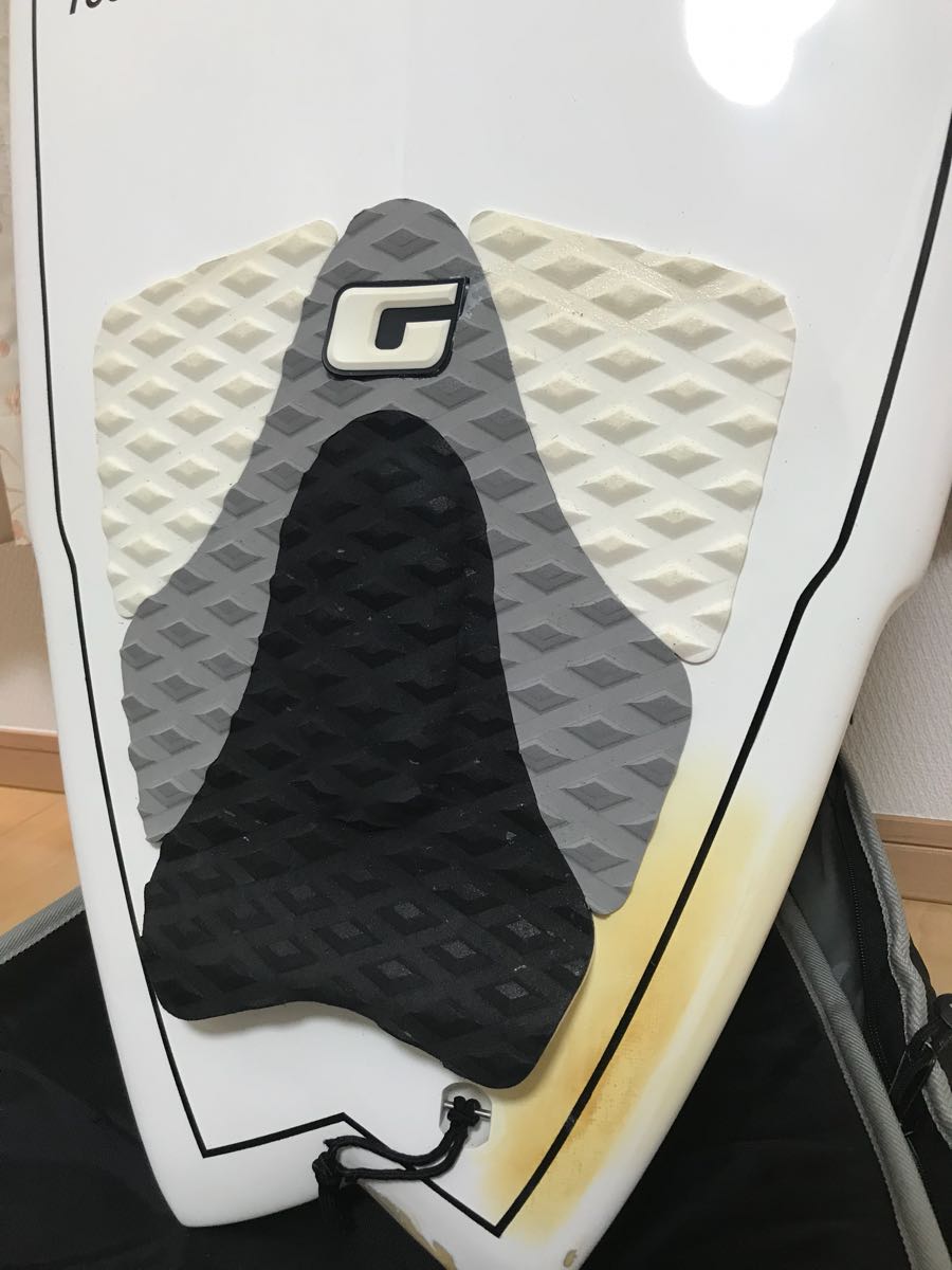 手渡し限定 中古 サーフボード セット エポキシ 5'10 フィッシュテール FCS ハードケース付き 初心者 現状渡し ジャンク 2026年最新Yahoo!オークション サーフボード - ロングボード GS used477