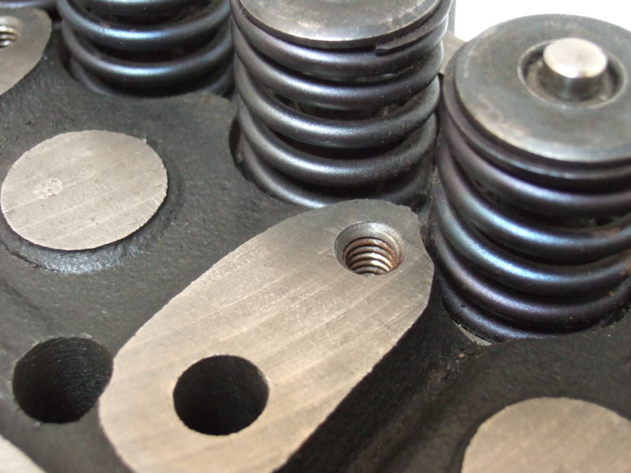 ★97～／ローバーミニ1.3iAT用エンジンヘッド★　新品エンジン外し品_5