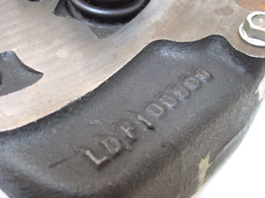 ★97～／ローバーミニ1.3iAT用エンジンヘッド★　新品エンジン外し品_7