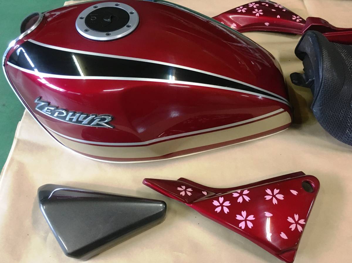 カワサキ | ZEPHYR ゼファー400 ZEPHYR400⁄χの特徴を知ろう!! 純正 