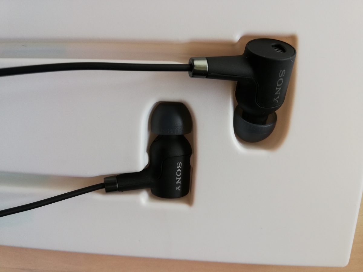 激安大特価，豊富な 品 ソニー MDR-NW750N ハイレゾ対応 ブラック(ソニー)｜売買されたオークション情報、yahooの商品情報をアーカイブ公開 - オークファン ソニー