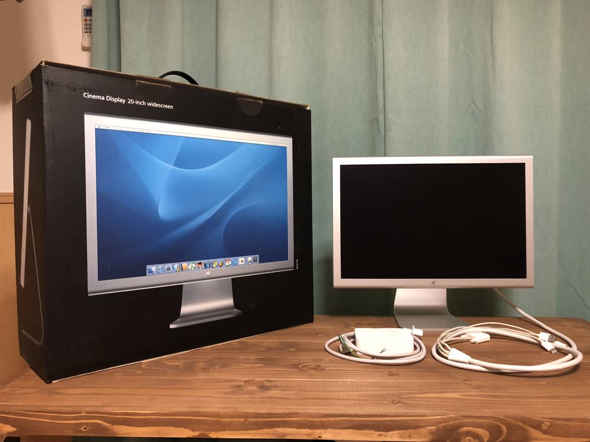 Apple Cinema Display (M9177J/A) Apple Cinema Display (M9177J/A)