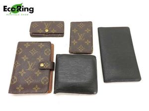 LOUIS 着ぶくれる VUITTON 】エピ 手帳&キーケースセット