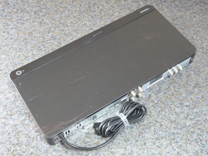TOSHIBA REGZA レグザサーバー DBR-T550 （2TB HDD 換装(本来1TB 