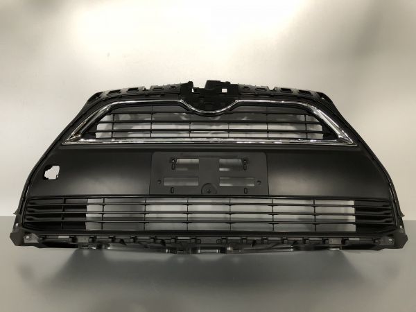 激安大特価，得価 p1738 170系 シエンタ NSP170G/NHP170G 純正 フロントバンパーグリル ロアグリル 53101-52460/500 53112-52470/80 素地/クローム 良品/(フロント)｜売買されたオークション情報、yahooの商品情報をアーカイブ トヨタ用