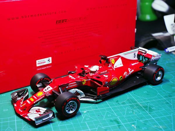 フェラーリ SF70H #5 S.ベッテル 2017 モナコGP優勝 1/18 BBR