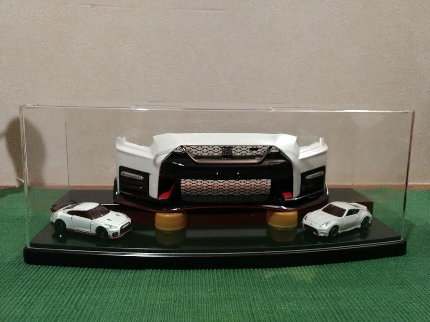 トミカ　NISSAN GT-R NISMO　＆　FAIRLADY Z NISMO　ニスモ　ディスプレイセット