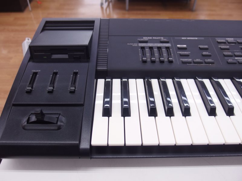 ローランド Roland シンセサイザー XP-60 Roland ローランド XP-60