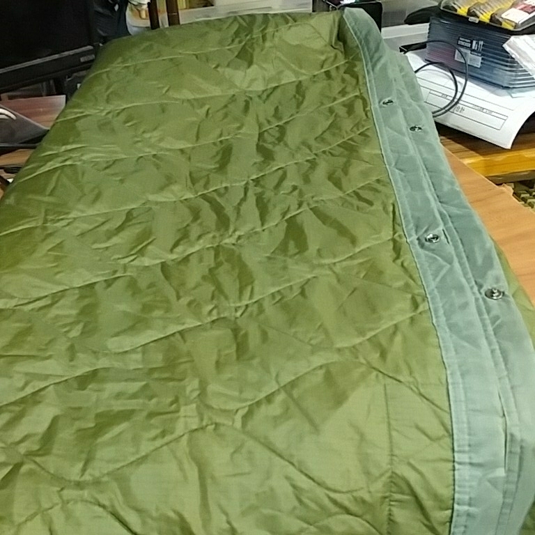 自衛隊　個人装備　仮眠用覆内覆　未使用品
