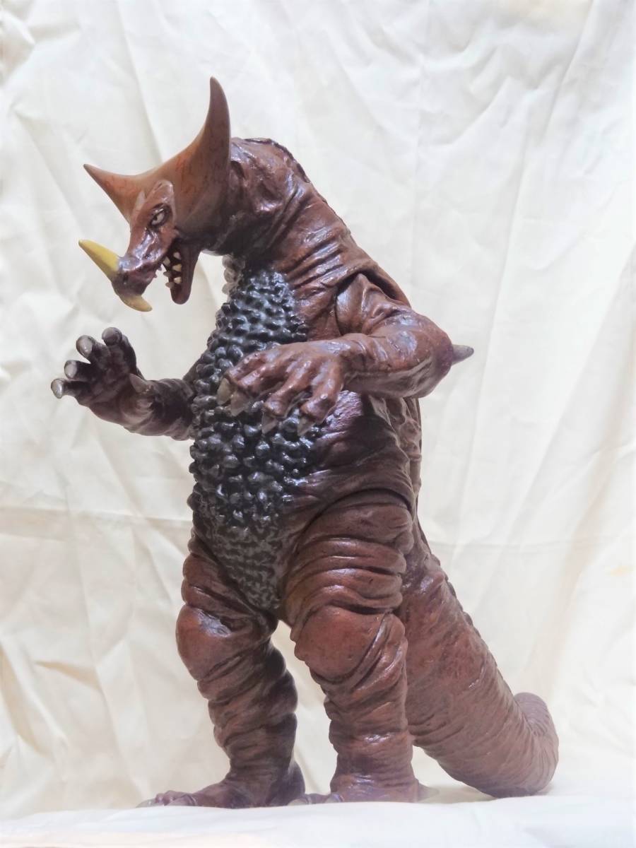 ゴモラ ビリケン商会 Yahoo!オークション - ソフビキット 1987年製 「ビリケン ゴモラ」ウルトラマン (特撮 ビリケン商会|ゴモラ|ハードオフ公式通販オフモール ３０cm 全高約28cm 組済 買取ビリケン商会 帰ってきたウルトラマン」幻のソフビが帰ってきた!! 極上彩色完成版の第３弾「帰ってきたウルトラマン」の