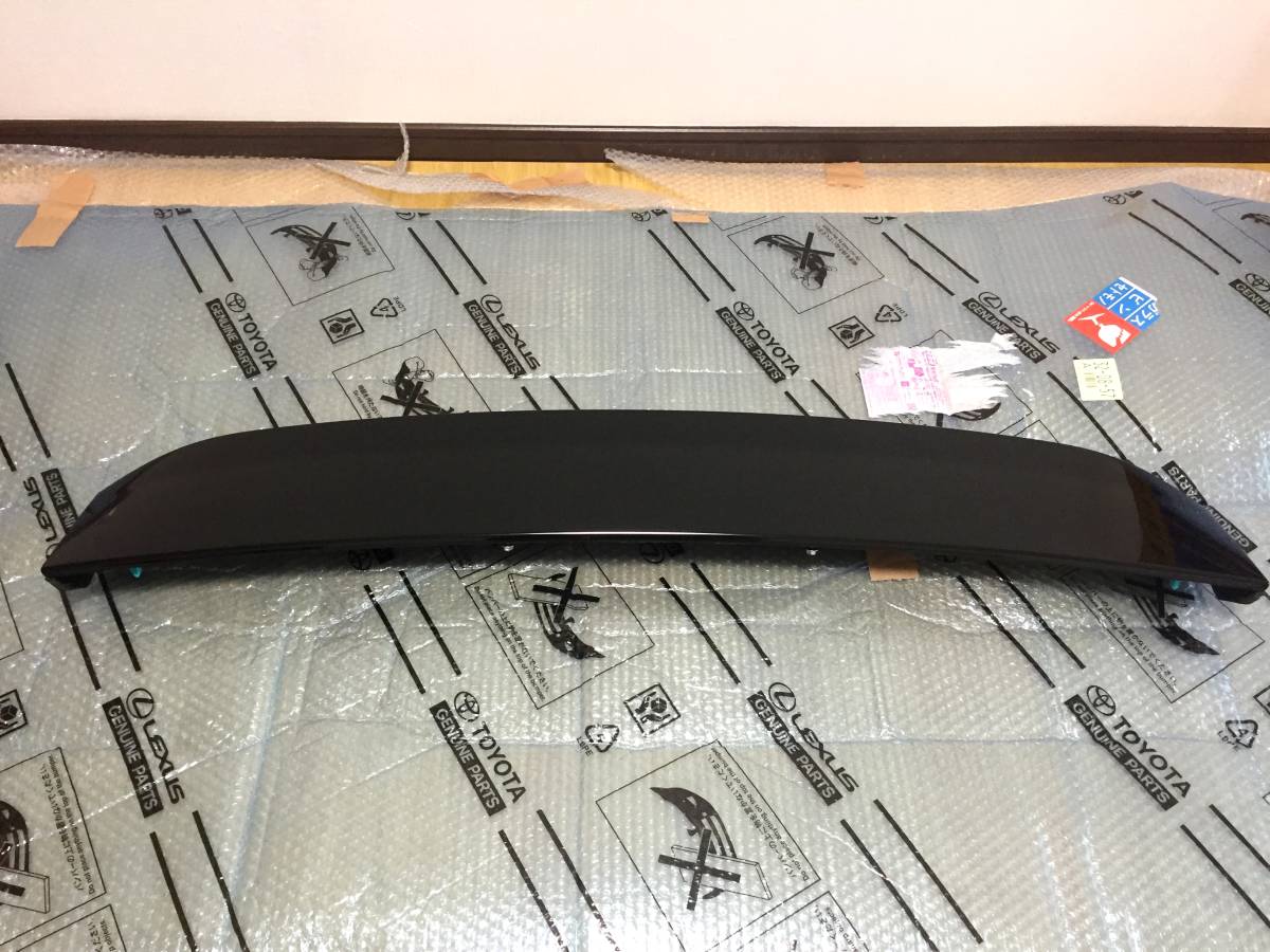 車 ZVW30 後期 リアスポイラー ブラック