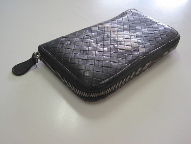 BOTTEGA VENETA/ボッテガヴェネタ/BO3852259J 編み込みレザー ラウンド 