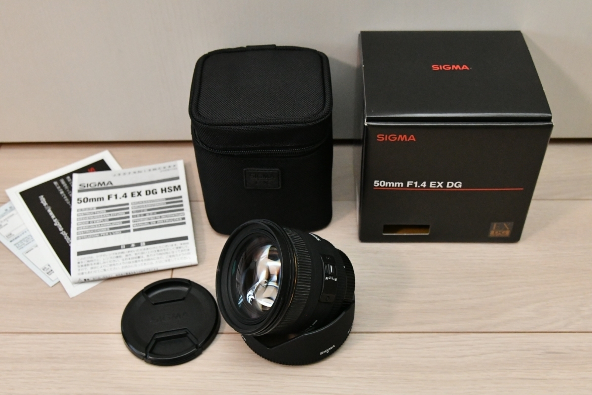 ☆特上品☆ニコン Nikon AF-S 18-135mm F3.5-5.6 ED☆希少 フード付