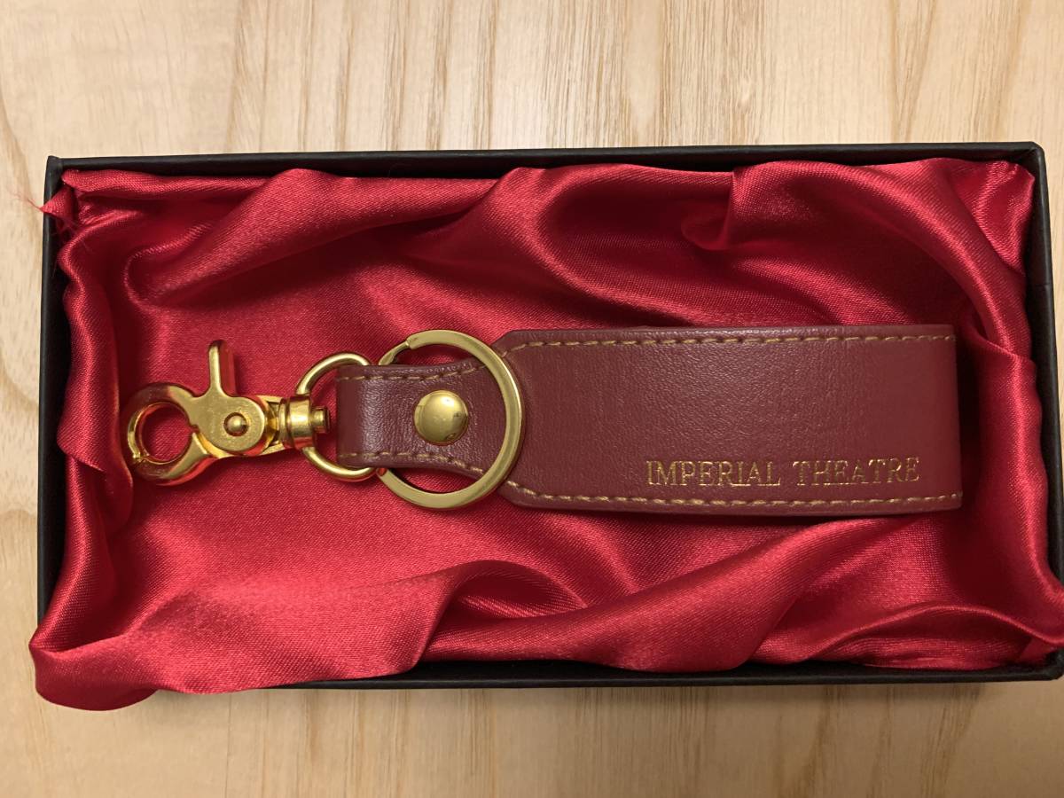 帝国劇場クロージング特設ページ IMPERIAL - 帝国劇場の旧座席プレート