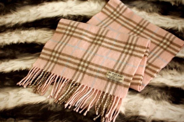 マフラー バーバリー Burberry(バーバリー) マフラー・ストール