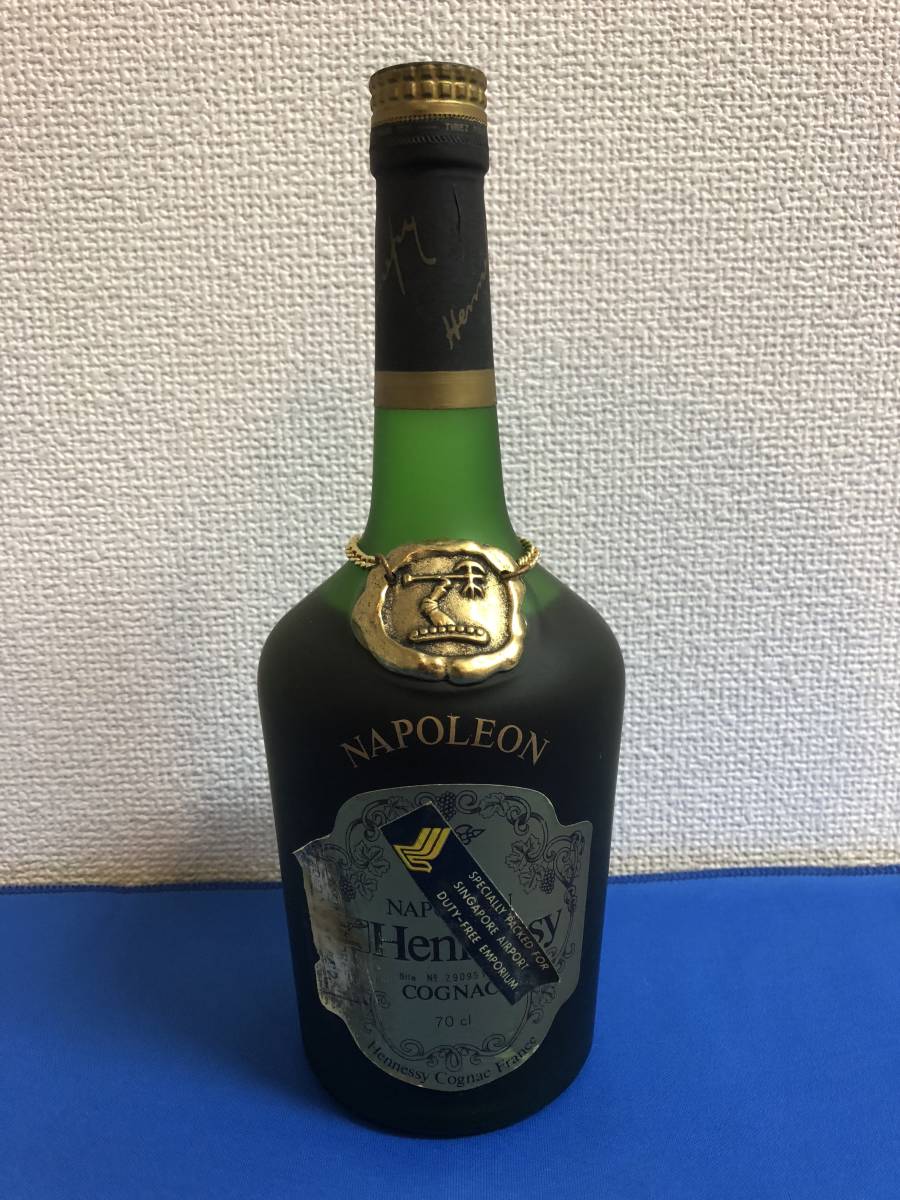 ヘネシー ナポレオン Hennessy コニャック 700ml 未開栓 箱入り 箱付き