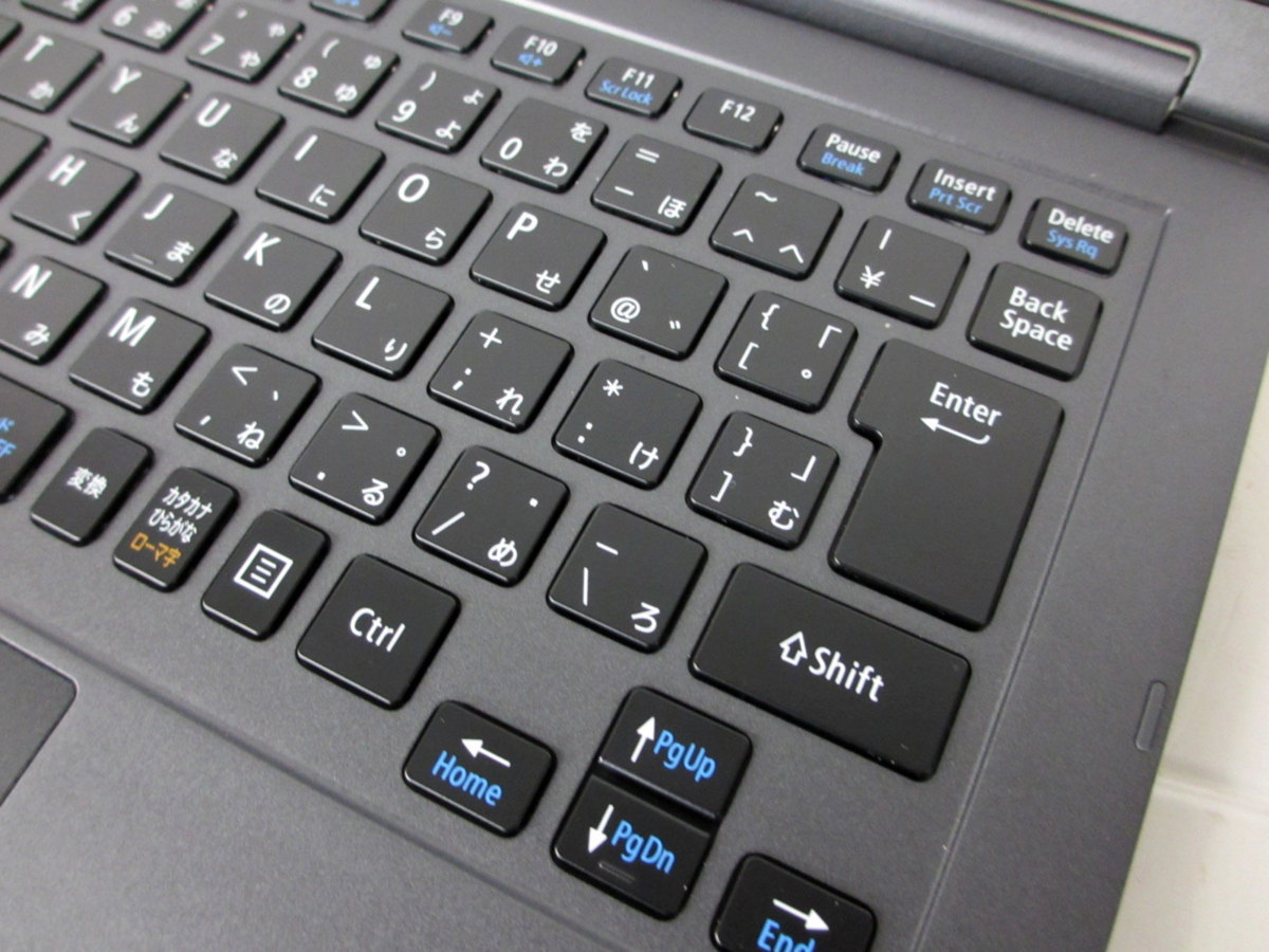 Hybrid ZERO LAVIE PC-HZ350GAB NEC HZ350⁄GAB : NEC(エヌイーシー
