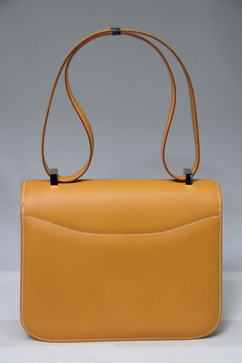 激安】HERMES エルメス コンスタンス25 ボックスカーフ ベージュ 