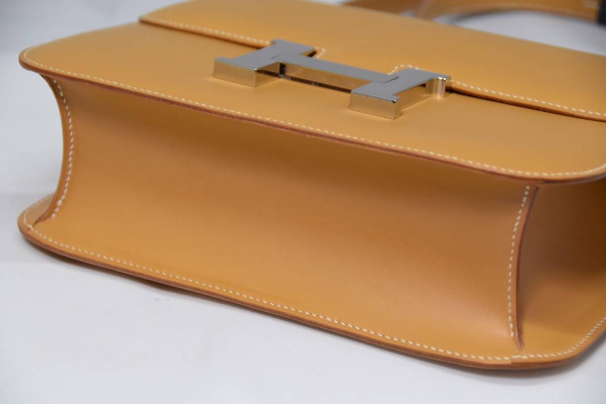 激安】HERMES エルメス コンスタンス25 ボックスカーフ ベージュ 