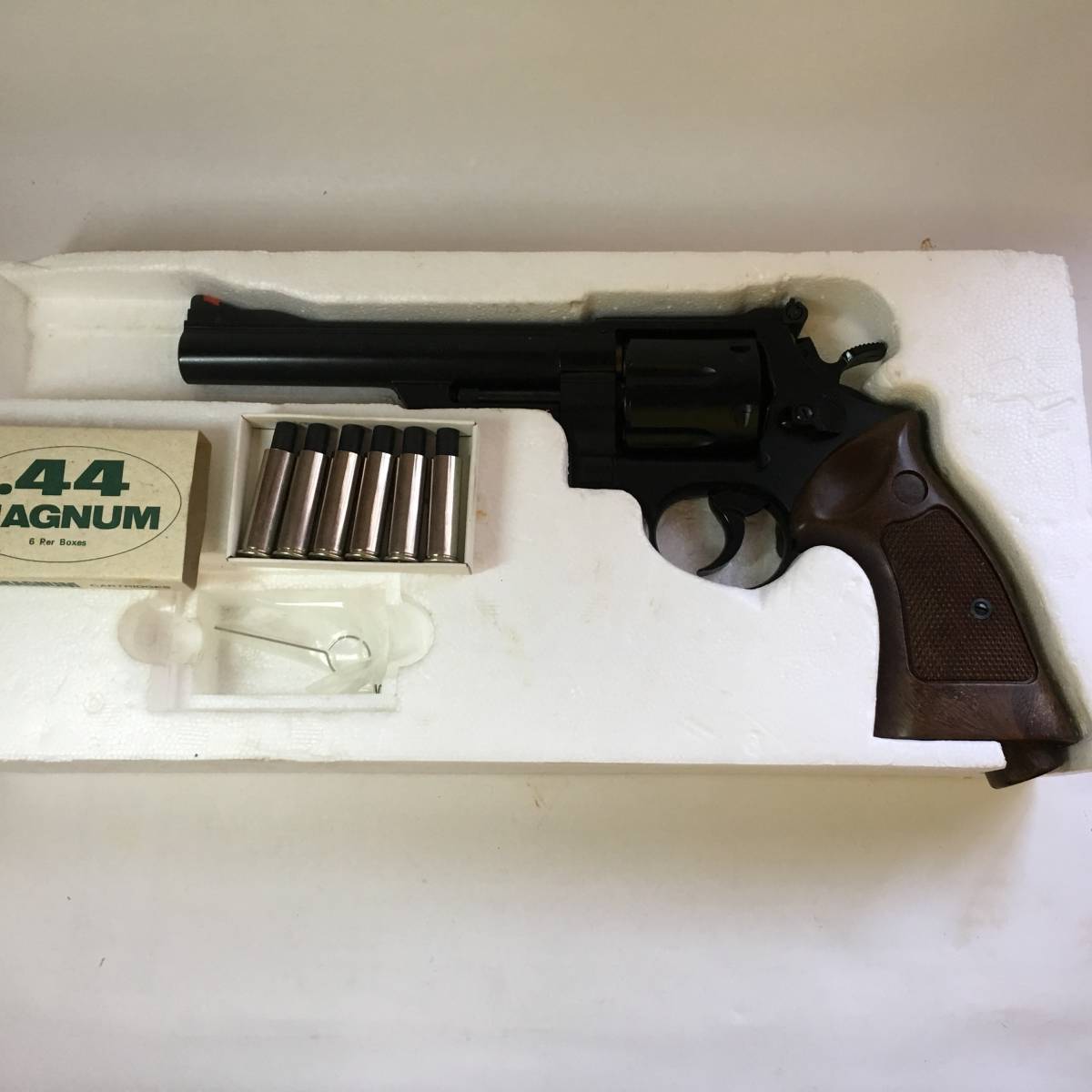 セール，本物保証 コクサイ ガスガン ＣＯ２ S&W ４４マグナム M29 ブラック カート式 ジャンク(ガスガン)｜売買されたオークション情報、yahooの商品情報をアーカイブ公開 - オークファン ガスガン