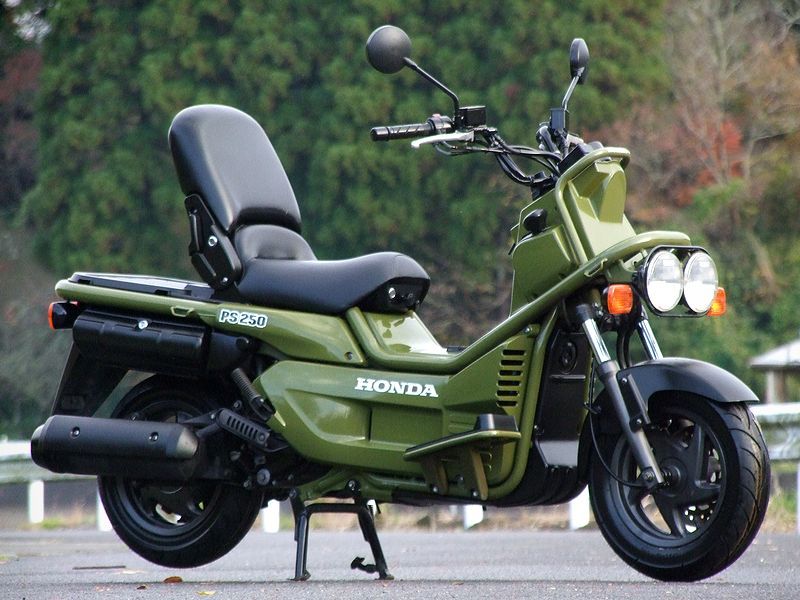 Ps250 後期丸目2灯モデル Mf09 のグリーン 絶版 車種 タイヤ 交換済み ホンダ Honda ビッグスクーター 126cc 250cc 売買されたオークション情報 Yahooの商品情報をアーカイブ公開 オークファン Aucfan Com