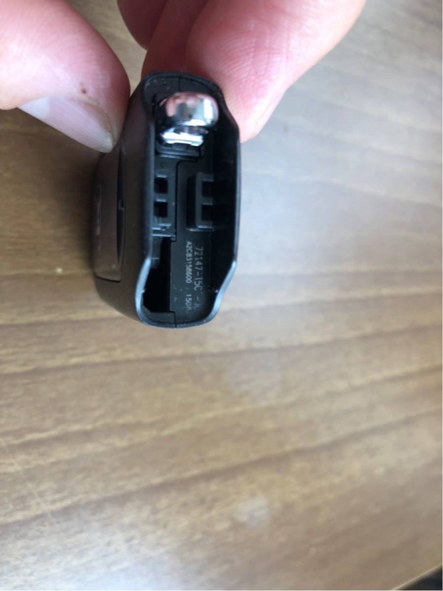 ホンダ シャトル スマートキー GP8_3