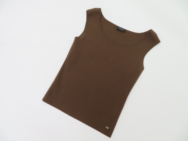 SALE，人気SALE FOXEY BOUTIQUE/フォクシーブティック レーヨンBLENDセーター ダークブラウン 25144 ＃42 定価￥32 000 AP-61601(トップス)｜売買されたオークション情報、yahooの商品情報をアーカイブ公開 - オークファ 女性用