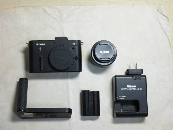 NIKON1 V1 + 18.5mm単焦点レンズ（美品・完動品） Nikon 18.5mm