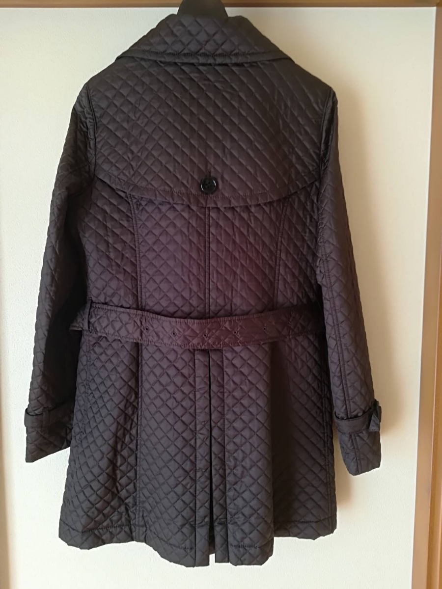 ★美品　バーバリーキルティングコート　40