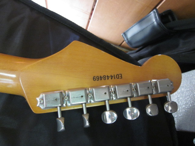 美品中古 EDWARDS（エドワース） EーSEー120R / ラッカートップ