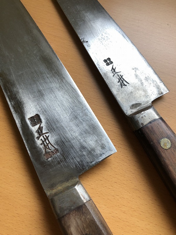 【相談可】青紙鋼 霞 ダマスカス 柳刃刺身包丁(柄尻に山記号に房の刻印有り) 相談可青紙鋼 霞 ダマスカス 柳刃刺身包丁(柄尻に山記号に房の