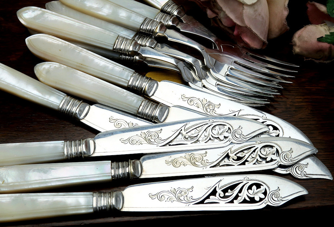 白蝶貝 1910年頃 華麗 真珠　SILVER 英イギリス アンティーク 純銀P. EPNS パール シルバー フォーク ナイフ カトラリー セット 箱入り