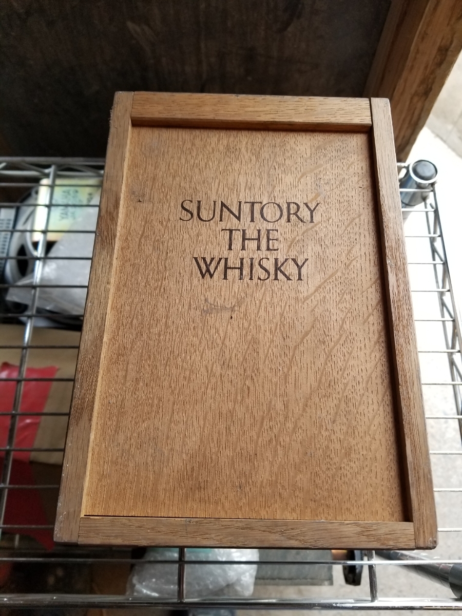  SUNTORY THE WHISKY 外箱(サントリー)｜売買されたオークション情報、yahooの商品情報をアーカイブ公開 - オークファン サントリー