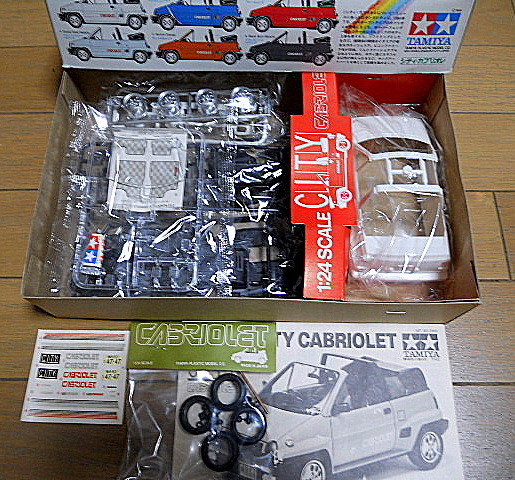 インダストリアル工業系 ■ ビンテージ品 アルミ製トランク / コンテナ A トランク ビンテージ品 ⁄ インダストリアル工業系 2026年最新Yahoo