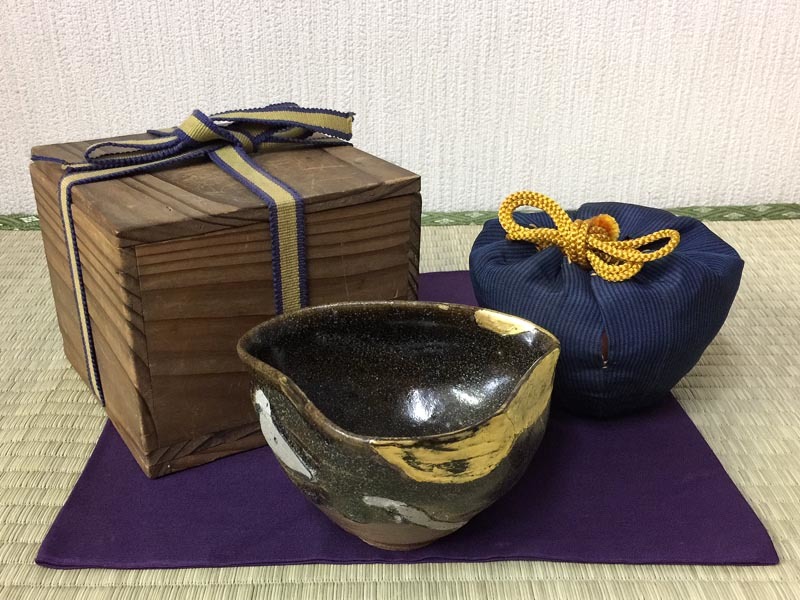 古唐津 沓茶碗 時代品 江戸 仕覆 茶道具 【公式通販】