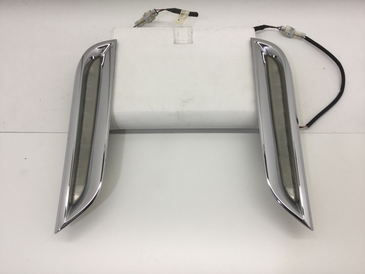 エルグランド E52 LEDバンパーイルミネーション LED フォグ のパーツ 