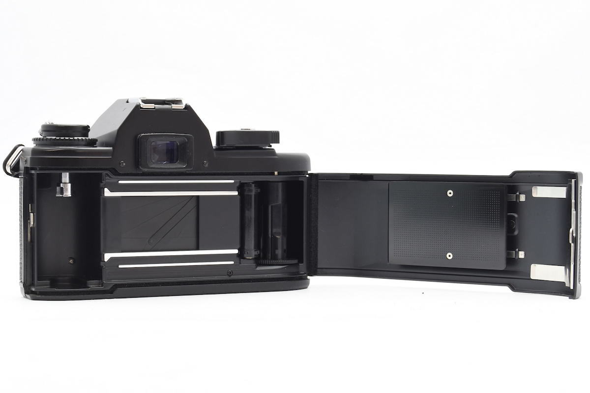 ◇ Nikon ニコン EM + AI NIKKOR 35mm F2.8 フィルムカメラ 広角単焦点