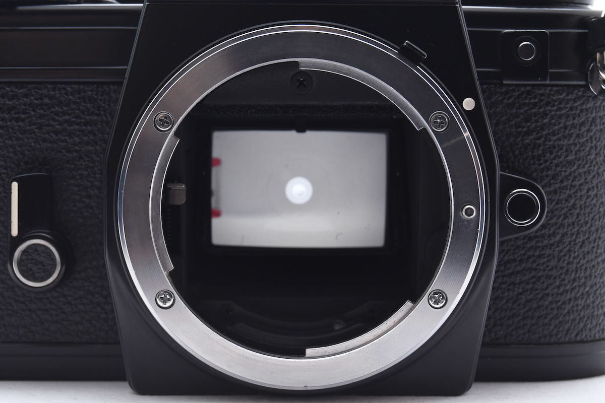 ◇ Nikon ニコン EM + AI NIKKOR 35mm F2.8 フィルムカメラ 広角単焦点