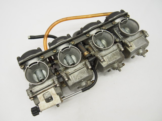  ZRX400純正キャブレター_割れなしメンテ用に_ダイヤフラムOK G055刻印ZR400E(キャブレター)｜売買されたオークション情報、yahooの商品情報をアーカイブ公開 - オークファン カワサキ用